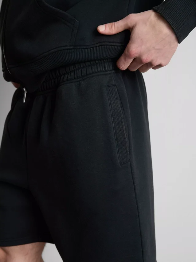 Pantaloni scurți spălați, cu talie elastică Pantaloni scurți spălați, cu talie elastică