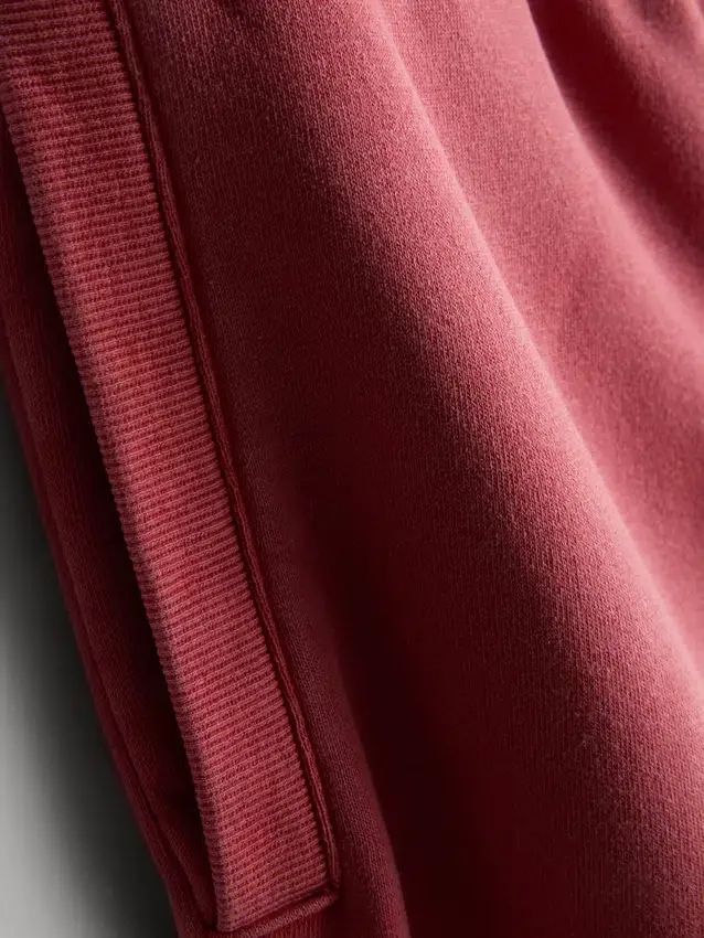 Pantaloni scurți spălați, cu talie elastică Pantaloni scurți spălați, cu talie elastică