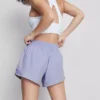 Pantaloni Scurți sportivi cu inserții din plasă Pantaloni Scurți sportivi cu inserții din plasă