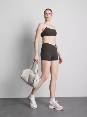 Pantaloni Scurți sportivi încrucișati, in culori contrastante