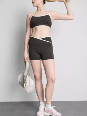 Pantaloni Scurți sportivi încrucișati, in culori contrastante