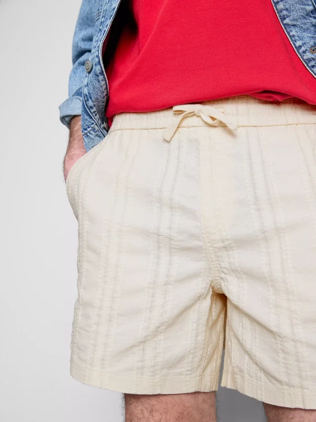 Pantaloni scurți texturați cu șnur Pantaloni scurți texturați cu șnur