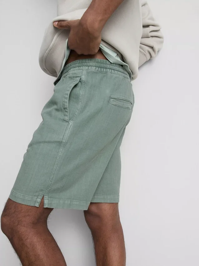 Pantaloni scurți texturați cu șnur Pantaloni scurți texturați cu șnur