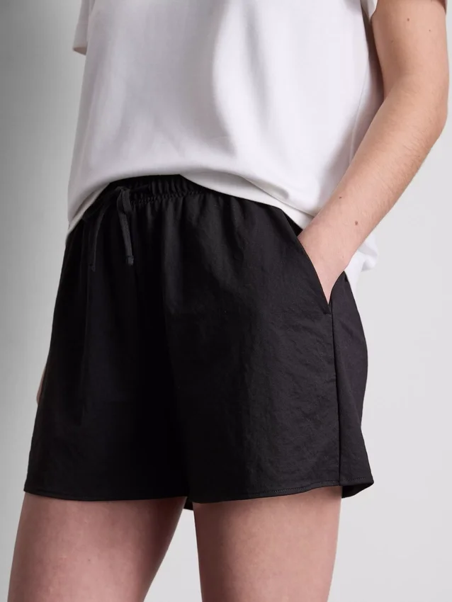 Pantaloni scurți texturați cu șnur Pantaloni scurți texturați cu șnur
