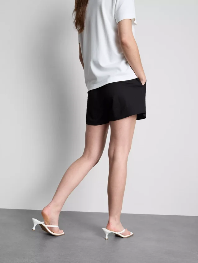 Pantaloni scurți texturați cu șnur Pantaloni scurți texturați cu șnur