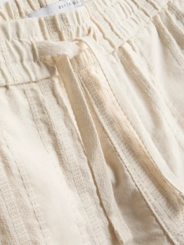 Pantaloni scurți texturați cu șnur Pantaloni scurți texturați cu șnur