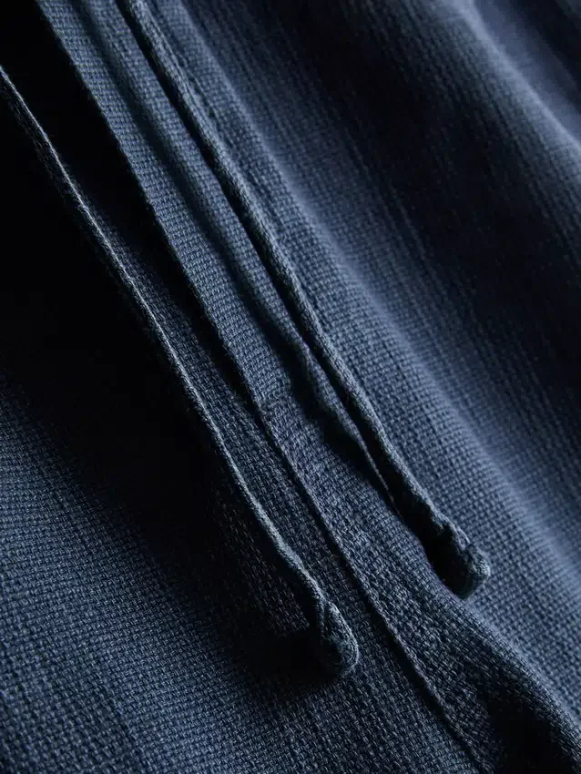 Pantaloni scurți texturați cu șnur Pantaloni scurți texturați cu șnur