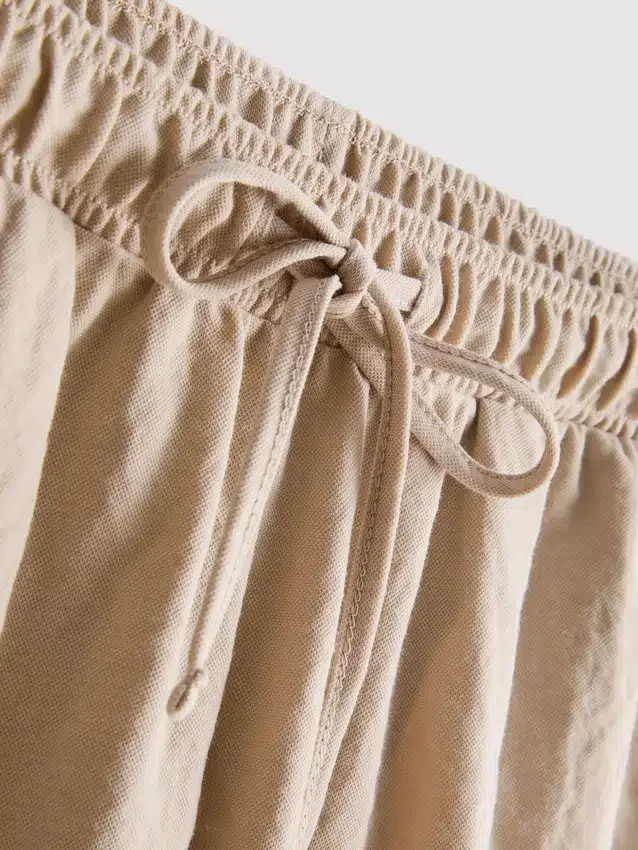 Pantaloni scurți texturați cu șnur Pantaloni scurți texturați cu șnur