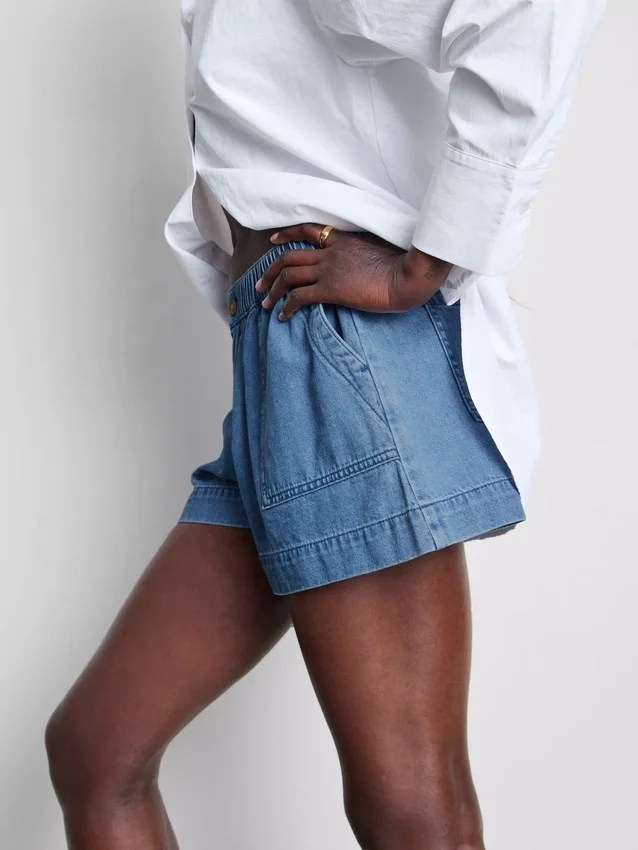 Pantaloni scurți utilitari din denim de bumbac Pantaloni scurți utilitari din denim de bumbac