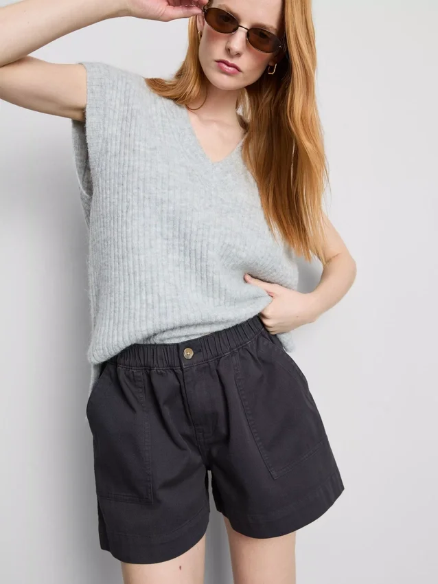 Pantaloni scurți utilitari din denim de bumbac Pantaloni scurți utilitari din denim de bumbac