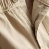 Pantaloni scurți utilitari din denim de bumbac Pantaloni scurți utilitari din denim de bumbac