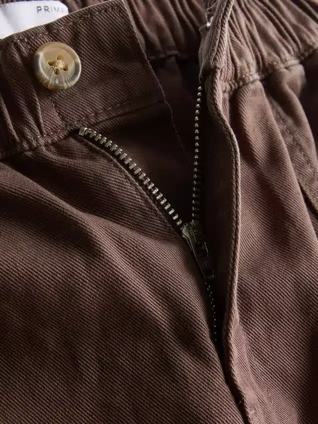 Pantaloni scurți utilitari din denim de bumbac Pantaloni scurți utilitari din denim de bumbac