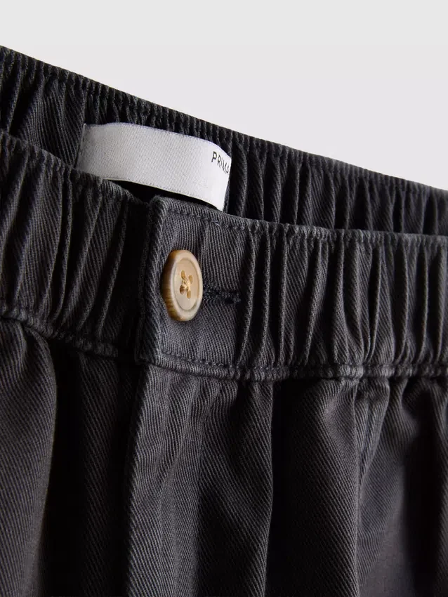 Pantaloni scurți utilitari din denim de bumbac Pantaloni scurți utilitari din denim de bumbac