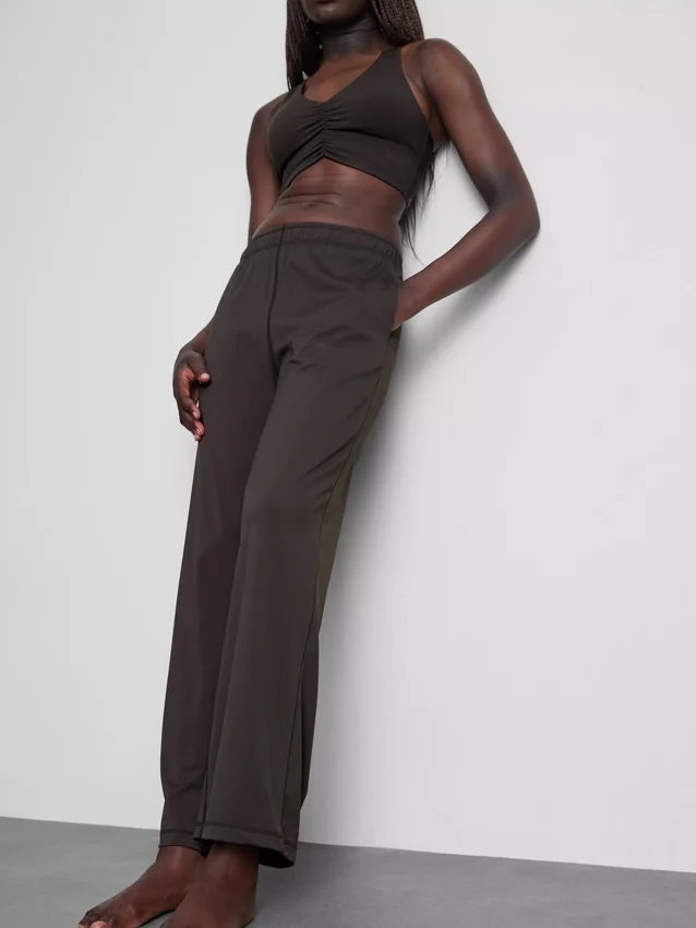 Pantaloni sport cu croi larg Pantaloni sport cu croi larg