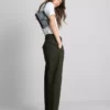 Pantaloni utilitari cu croi evazat, cu conținut ridicat de bumbac Pantaloni utilitari cu croi evazat, cu conținut ridicat de bumbac