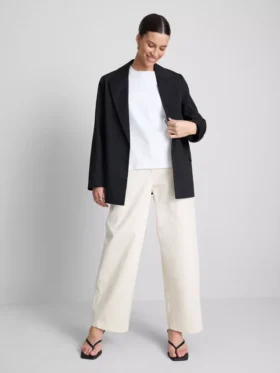 Pantaloni utilitari cu croi evazat, cu conținut ridicat de bumbac Pantaloni utilitari cu croi evazat, cu conținut ridicat de bumbac