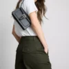 Pantaloni utilitari cu croi evazat, cu conținut ridicat de bumbac Pantaloni utilitari cu croi evazat, cu conținut ridicat de bumbac