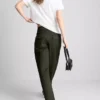 Pantaloni utilitari cu croi evazat, cu conținut ridicat de bumbac Pantaloni utilitari cu croi evazat, cu conținut ridicat de bumbac
