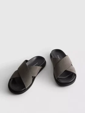 Papuci de piscină cu curele încrucișate