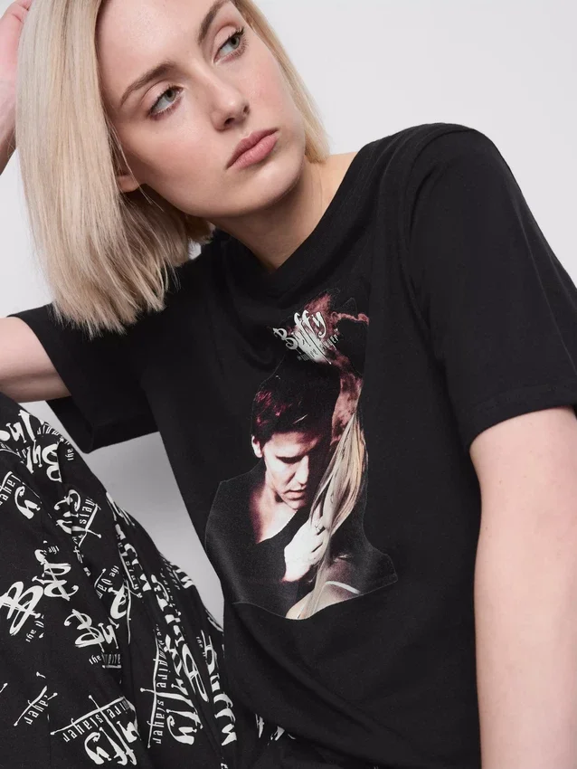 Pijamale cu imprimeu „Buffy, vânătoarea de vampiri“ Pijamale cu imprimeu „Buffy, vânătoarea de vampiri“