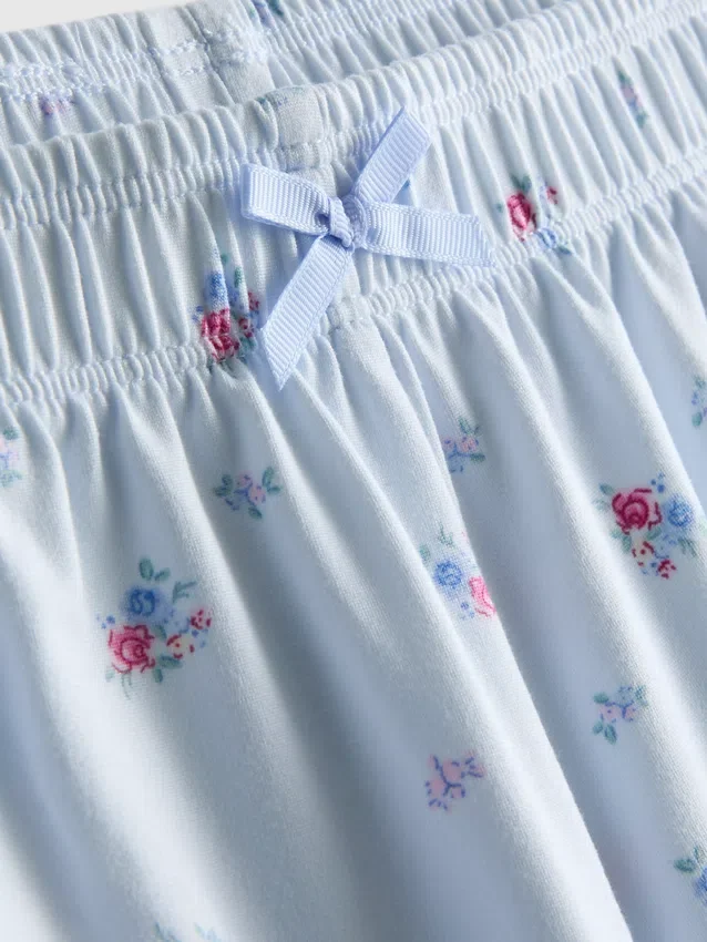 Pijamale cu maiou imprimat și pantaloni scurți Pijamale cu maiou imprimat și pantaloni scurți