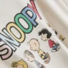 Pijamale cu personajul grafic Snoopy din Peanuts Pijamale cu personajul grafic Snoopy din Peanuts