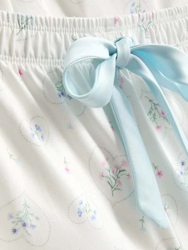 Pijamale cu top tip cami cu fundă din satin imprimat Pijamale cu top tip cami cu fundă din satin imprimat