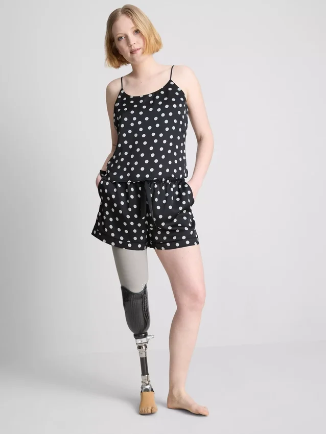 Pijamale cu top tip cami și pantaloni scurți Pijamale cu top tip cami și pantaloni scurți