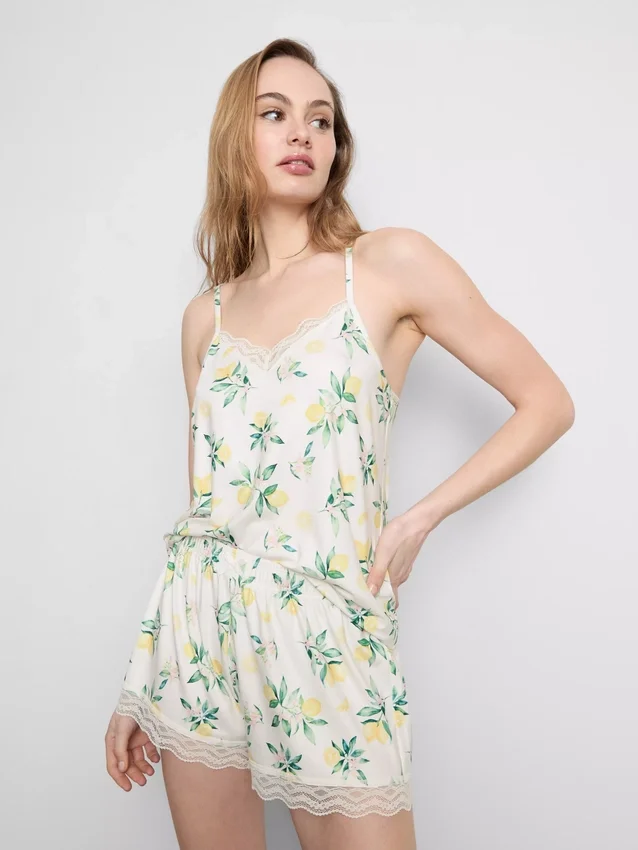 Pijamale cu top tip cami și pantaloni scurți Pijamale cu top tip cami și pantaloni scurți