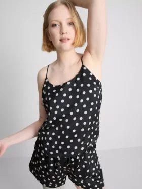 Pijamale cu top tip cami și pantaloni scurți