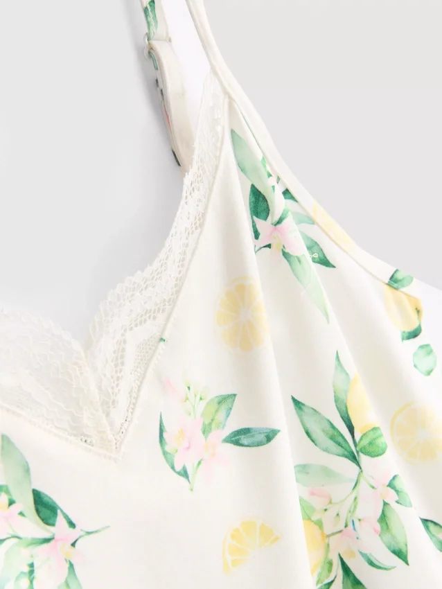 Pijamale cu top tip cami și pantaloni scurți Pijamale cu top tip cami și pantaloni scurți