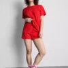Pijamale cu tricou și pantaloni scurți Pijamale cu tricou și pantaloni scurți