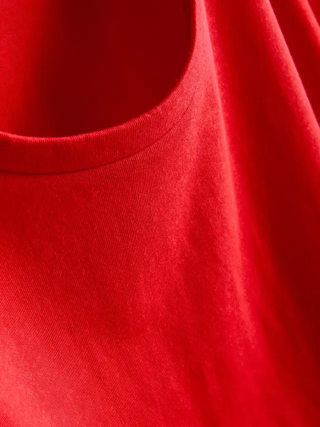 Pijamale cu tricou și pantaloni scurți Pijamale cu tricou și pantaloni scurți