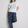 Pijamale cu tricou „Stitch” de la Disney Pijamale cu tricou „Stitch” de la Disney