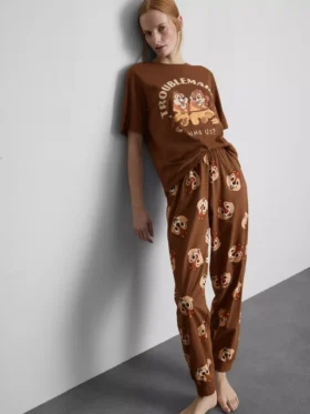Pijamale din bumbac cu Chip și Dale de la Disney