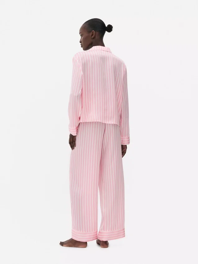 Pijamale din satin cu dungi Pijamale din satin cu dungi