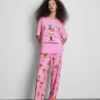 Pijamale Disney „Inside Out” cu tematică de anxietate Pijamale Disney „Inside Out” cu tematică de anxietate