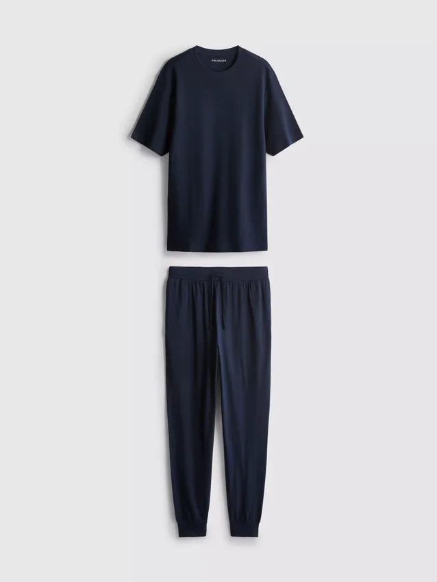 Pijamale lungi cu textură Pijamale lungi cu textură