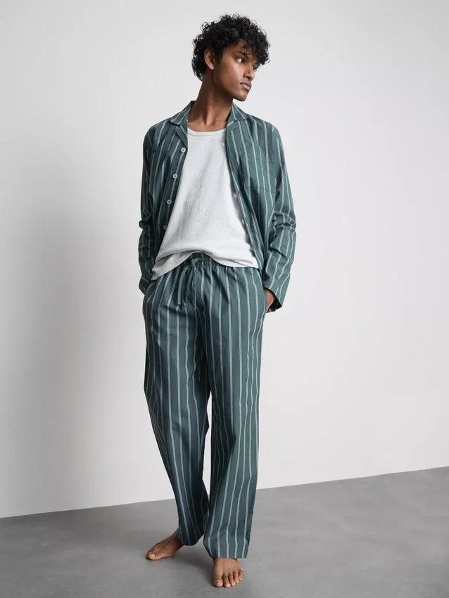Pijamale lungi din poplin cu dungi Pijamale lungi din poplin cu dungi