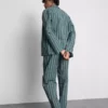 Pijamale lungi din poplin cu dungi Pijamale lungi din poplin cu dungi