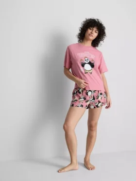 Pijamale scurte cu personajul Kung Fu Panda