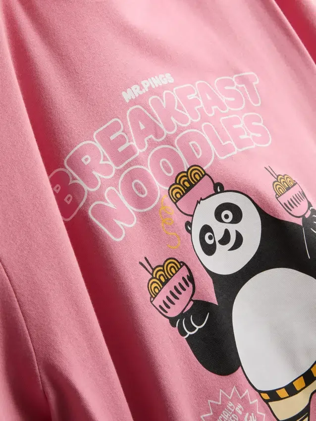 Pijamale scurte cu personajul Kung Fu Panda Pijamale scurte cu personajul Kung Fu Panda