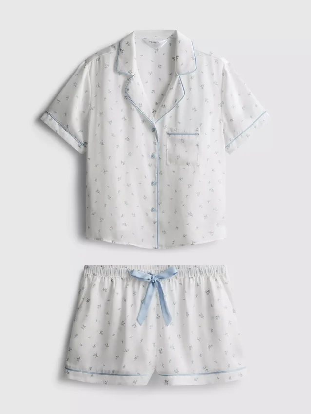 Pijamale scurte de bărbat din satin cu imprimeu floral Pijamale scurte de bărbat din satin cu imprimeu floral