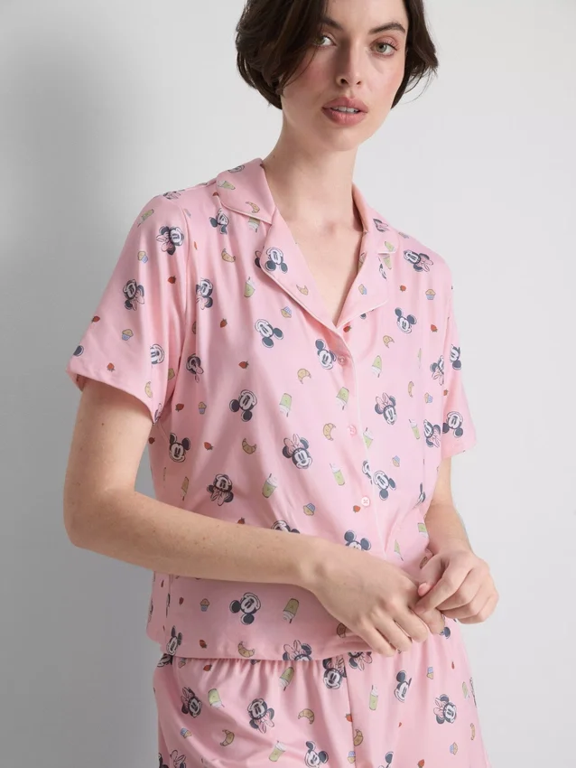 Pijamale scurte de tip „boyfriend” cu Mickey Mouse de la Disney Pijamale scurte de tip „boyfriend” cu Mickey Mouse de la Disney