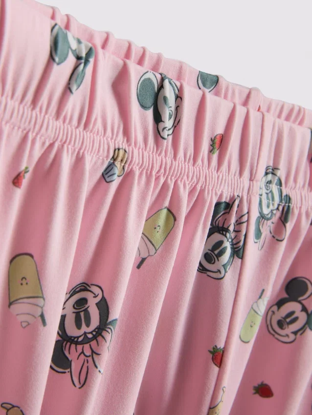 Pijamale scurte de tip „boyfriend” cu Mickey Mouse de la Disney Pijamale scurte de tip „boyfriend” cu Mickey Mouse de la Disney