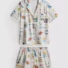 Pijamale scurte tip „boyfriend”