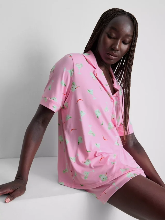Pijamale scurte tip „boyfriend” cu imprimeu Pijamale scurte tip „boyfriend” cu imprimeu