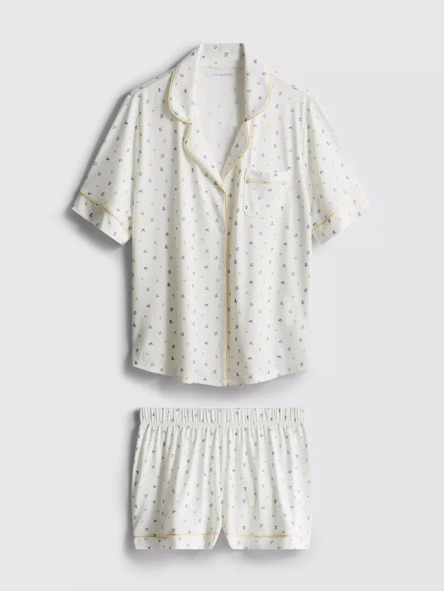 Pijamale scurte tip „boyfriend” cu imprimeu Pijamale scurte tip „boyfriend” cu imprimeu