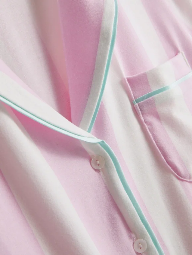 Pijamale scurte tip „boyfriend” cu imprimeu Pijamale scurte tip „boyfriend” cu imprimeu