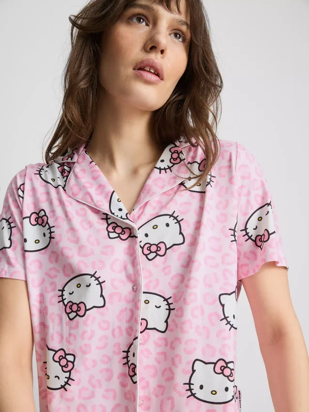 Pijamale scurte tip „boyfriend” Hello Kitty Pijamale scurte tip „boyfriend” Hello Kitty